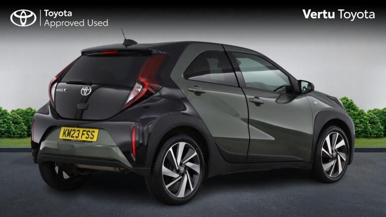 Toyota Aygo X 1.0 VVT-i Edge 5dr Petrol Hatchback